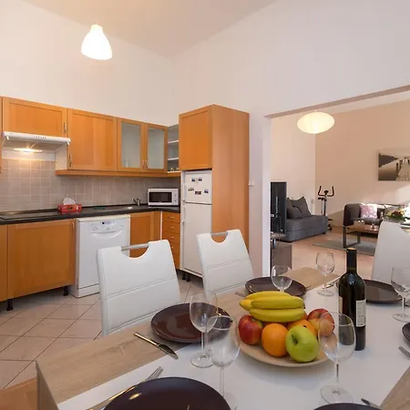 Spacious In The Heart Of * Praga