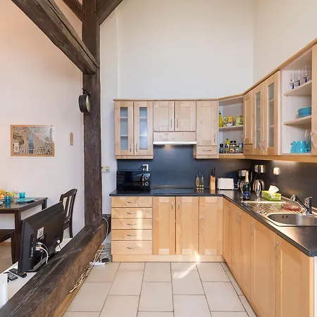 Spacious In The Heart Of Apartamento Praga
