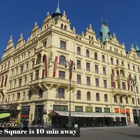 Spacious In The Heart Of Apartamento Praga