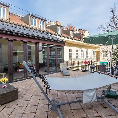 Spacious In The Heart Of Apartment Prague