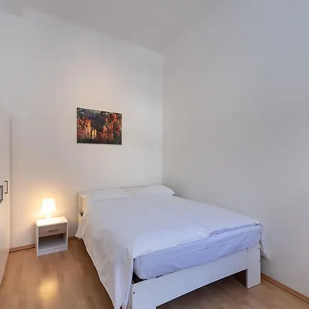 Spacious In The Heart Of Apartment Prag